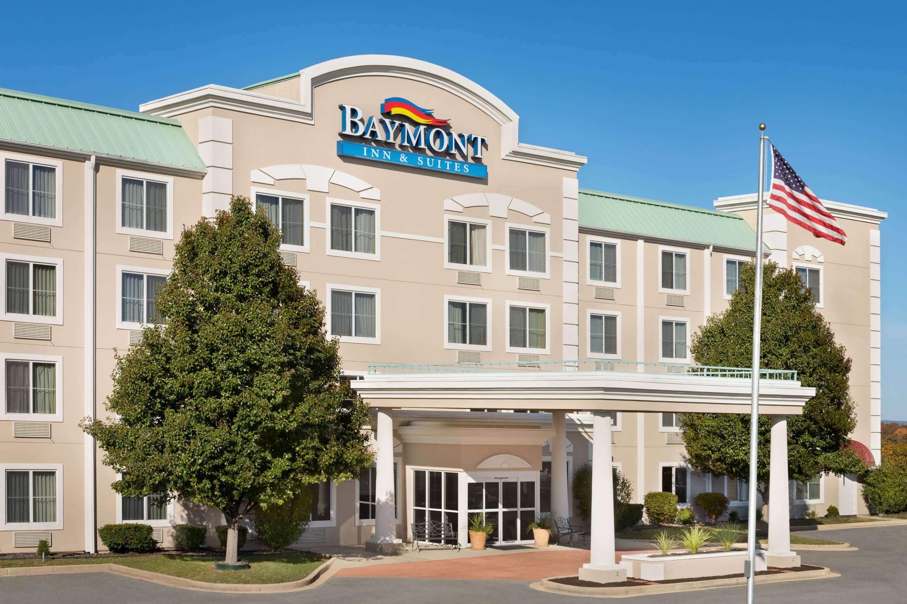 Baymont By Wyndham Ft. Leonard/Saint Robert Hotel Екстериор снимка